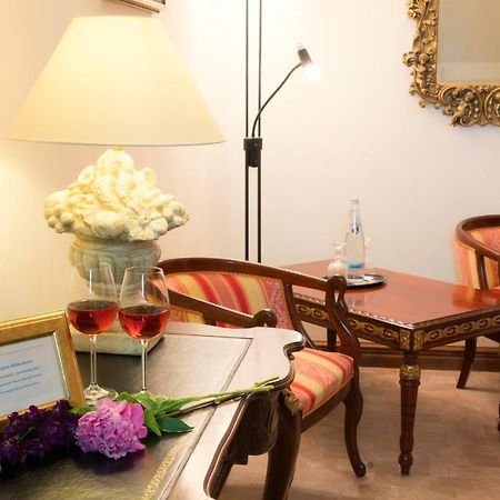 Schlosshotel Zum Markgrafen 크베들린부르크 외부 사진