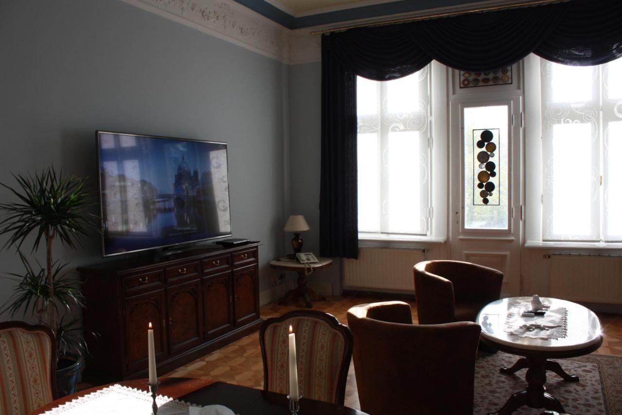 Schlosshotel Zum Markgrafen 크베들린부르크 외부 사진