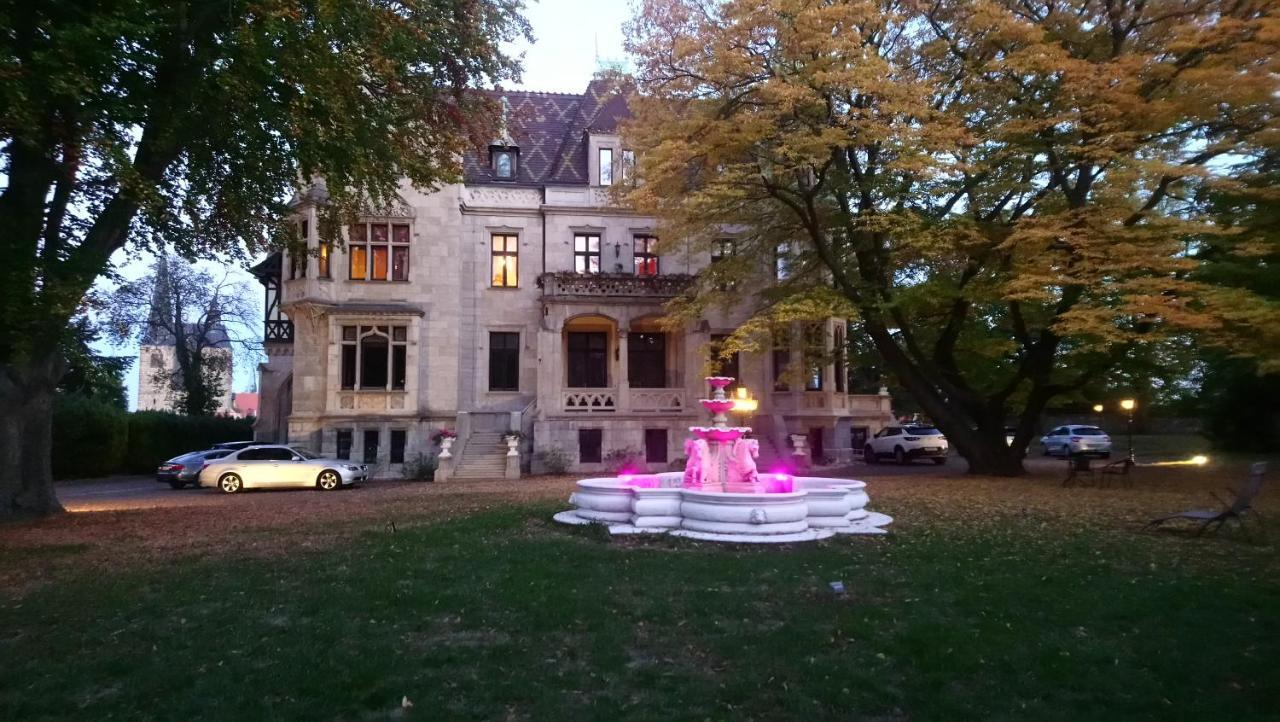 Schlosshotel Zum Markgrafen 크베들린부르크 외부 사진
